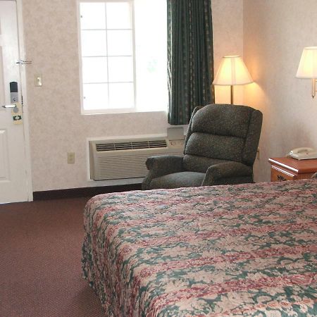 Deerfield Inn Greenbrier Exterior photo